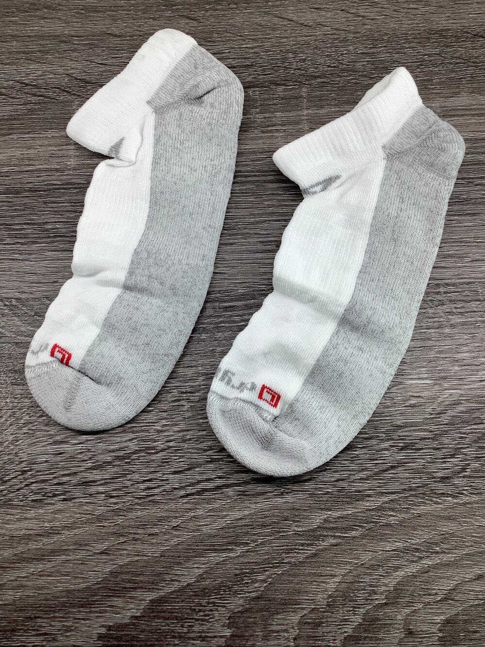 Drymax Women's Large White Sport Run No Show Socks Performance Athletic B11-6